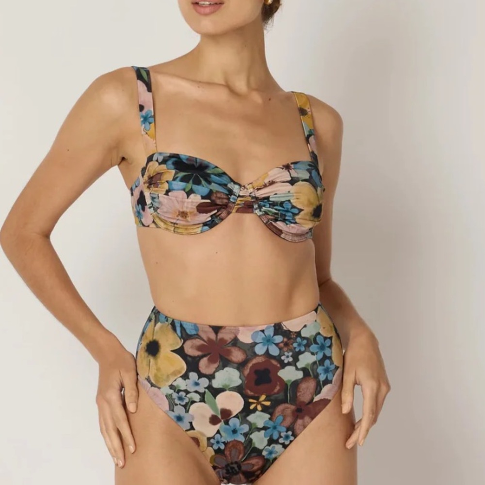 Cleobella Beckett Underwire Bikini Top in Foraged Violets